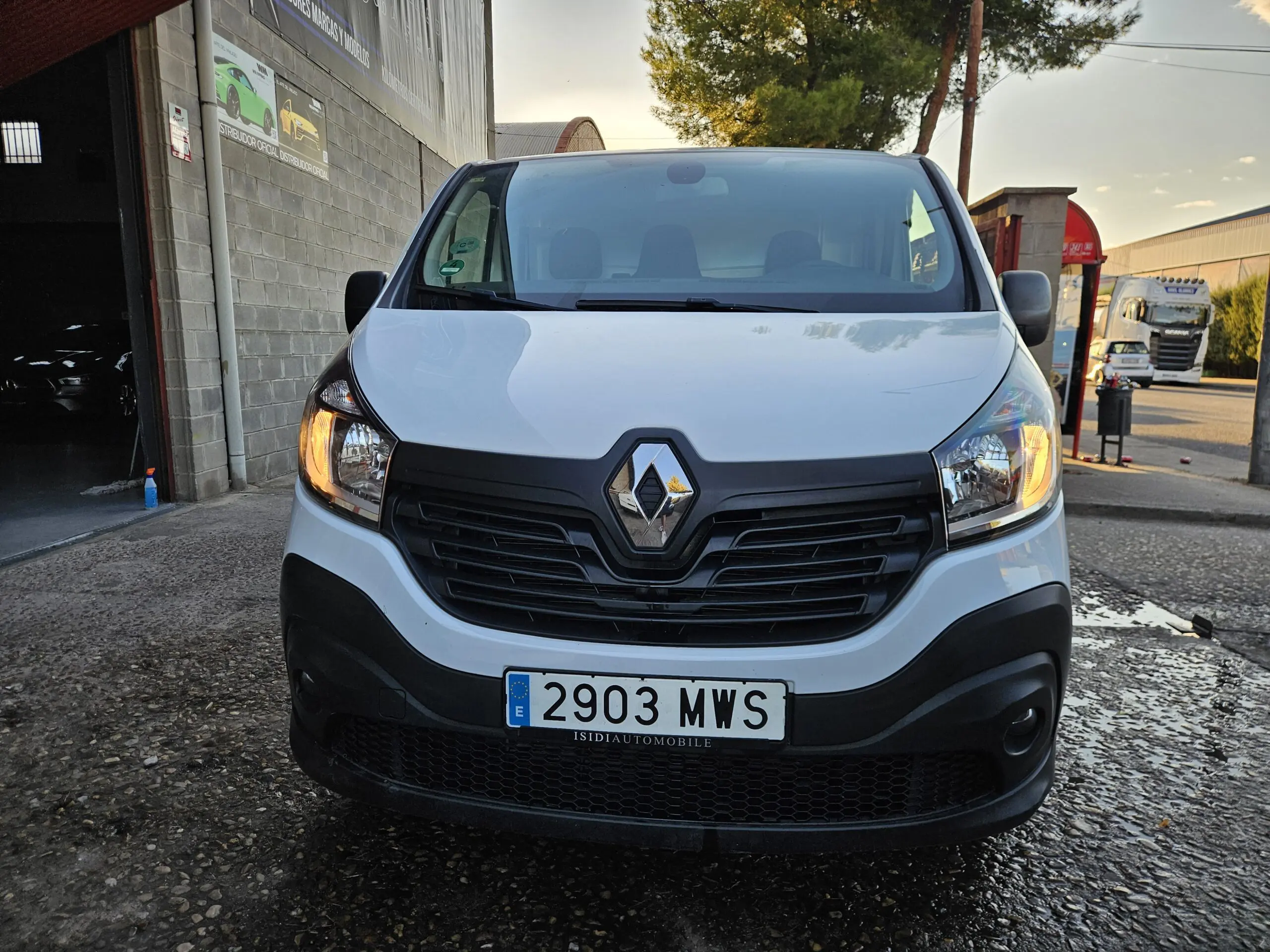 Foto exterior Renault TRAFIC 