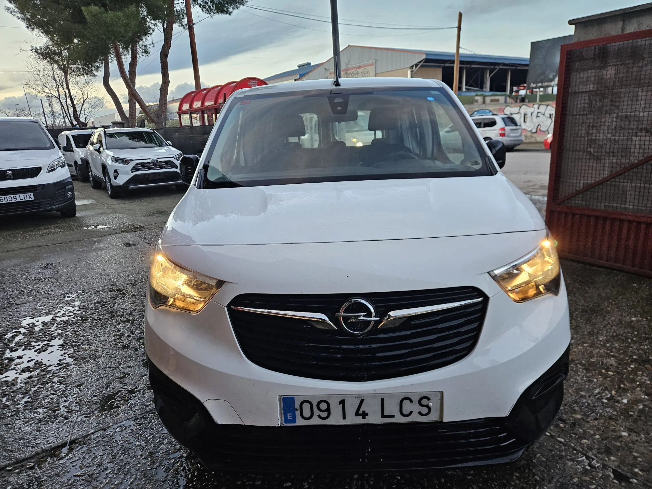 Foto exterior Opel Combo 